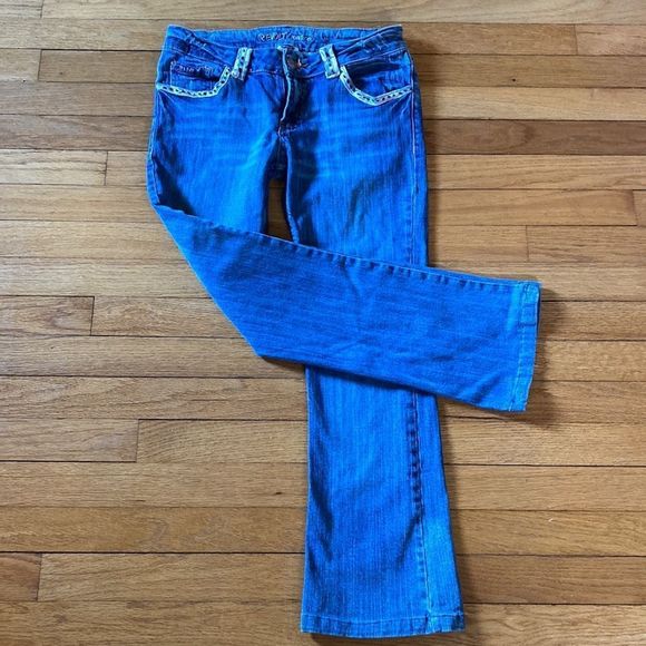 Revolt Jeans Blue Washed Denim Embellished Pockets and Trim Jeans - Picture 2 of 13